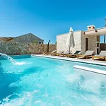 Luxury With Pool,jacuzzi And Sauna 03 - By Ta Leut Agency