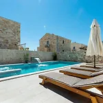 Luxury With Pool,jacuzzi And Sauna 03 - By Ta Leut Agency Villa *
