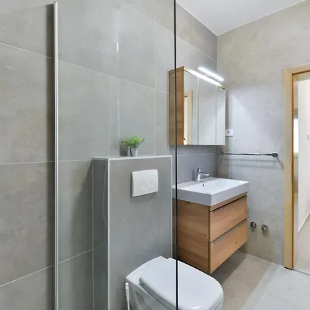 Luxury With Pool,jacuzzi And Sauna 03 - By Ta Leut Agency Villa Privlaka (Zadar)