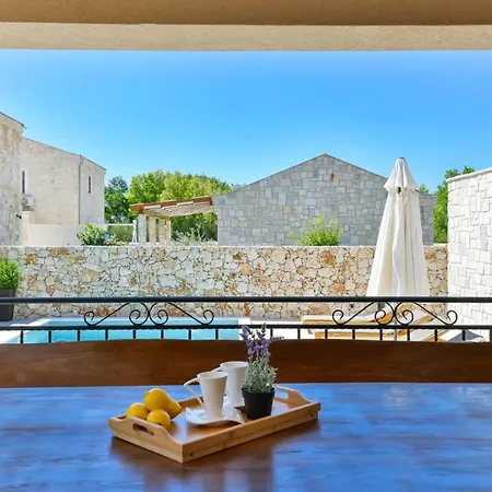 Luxury With Pool,jacuzzi And Sauna 03 - By Ta Leut Agency Villa