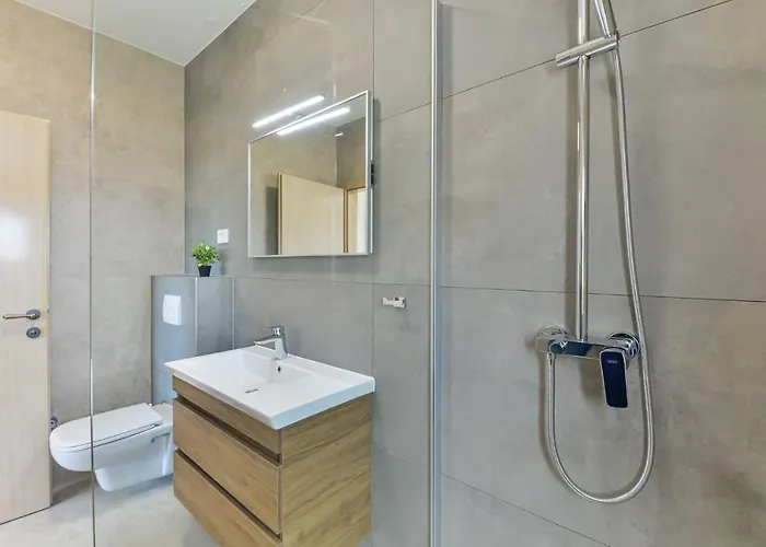 Villa Luxury With Pool,jacuzzi And Sauna 03 - By Ta Leut Agency Privlaka (Zadar)