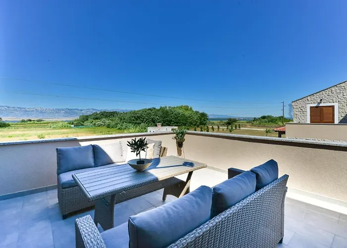 Luxury With Pool,jacuzzi And Sauna 03 - By Ta Leut Agency Villa *