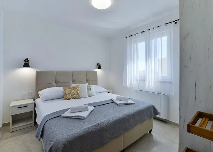 Luxury With Pool,jacuzzi And Sauna 03 - By Ta Leut Agency * Privlaka (Zadar)