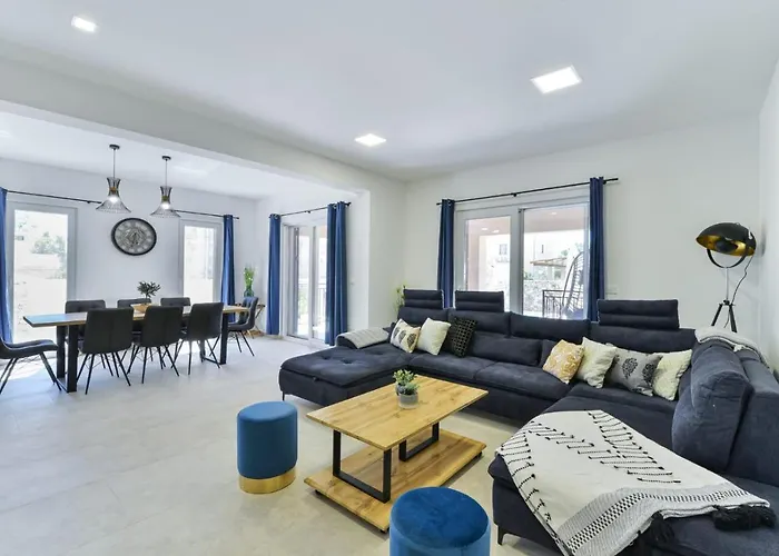 Luxury With Pool,jacuzzi And Sauna 03 - By Ta Leut Agency Privlaka (Zadar)