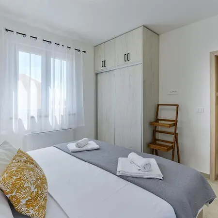 Luxury With Pool,jacuzzi And Sauna 03 - By Ta Leut Agency Villa *