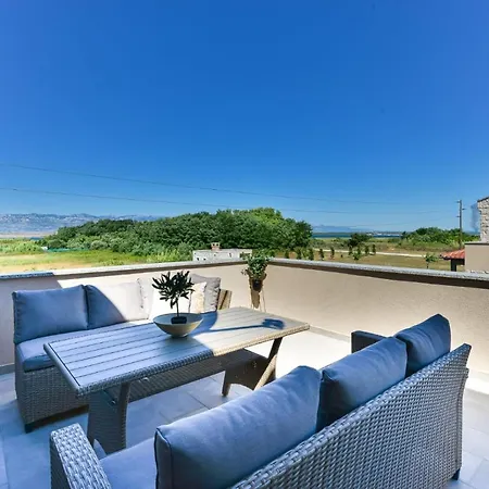 Luxury With Pool,jacuzzi And Sauna 03 - By Ta Leut Agency Villa *