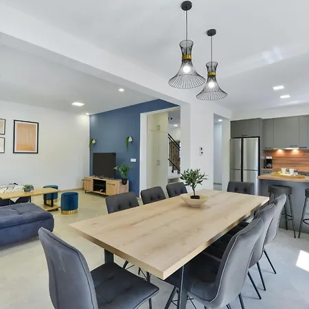 Luxury With Pool,jacuzzi And Sauna 03 - By Ta Leut Agency Villa *