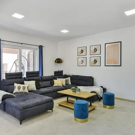 Villa Luxury With Pool,jacuzzi And Sauna 03 - By Ta Leut Agency Privlaka (Zadar)